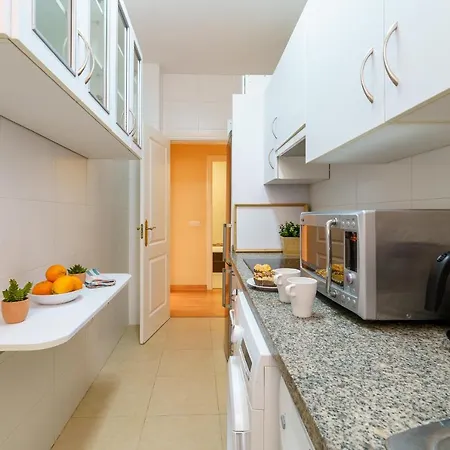 Bright Two-bedroom In The Historic Center *