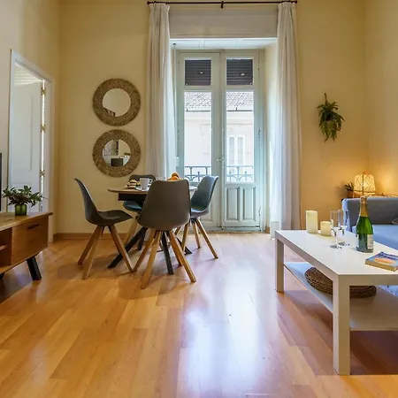 Bright Two-bedroom In The Historic Center Malaga